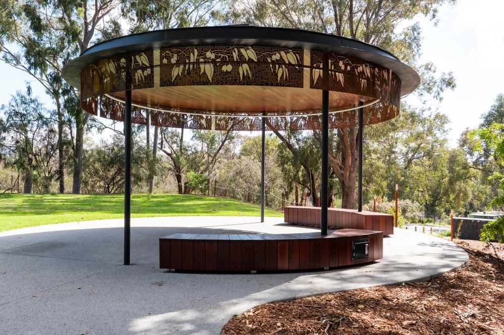 Ngoolaark Pavilion is situated at the edge of the Exhibition Ground near the Kings Park Education building.