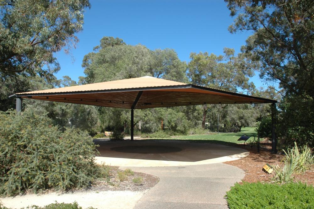 The Wildflower Pavilion is set in the WA Botanic Garden with an adjacent lawn area and nearby toilets.