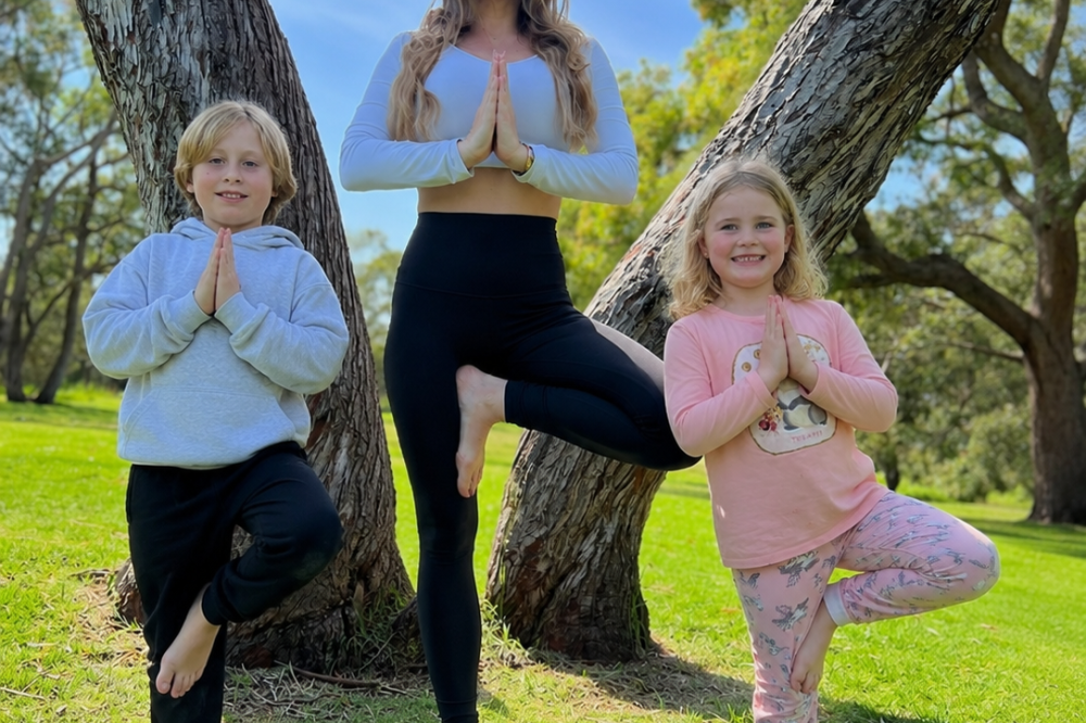Family yoga Family yoga