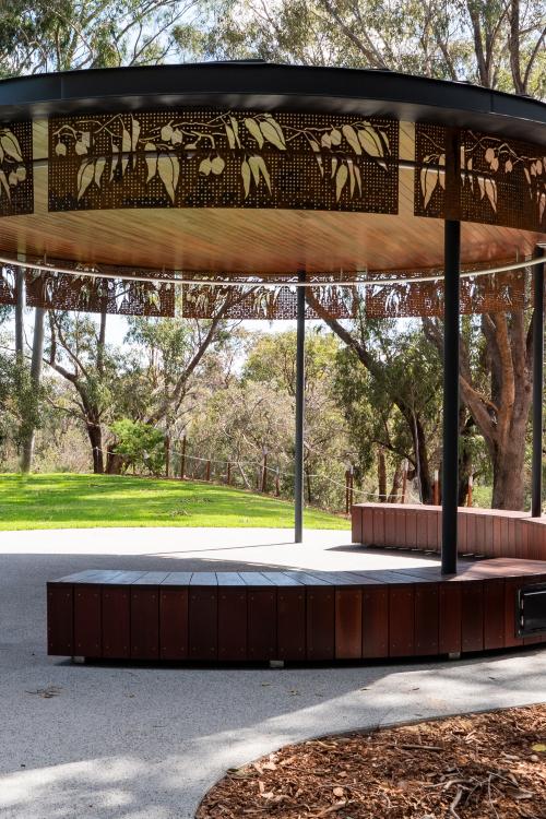 Ngoolaark Pavilion is situated at the edge of the Exhibition Ground near the Kings Park Education building.