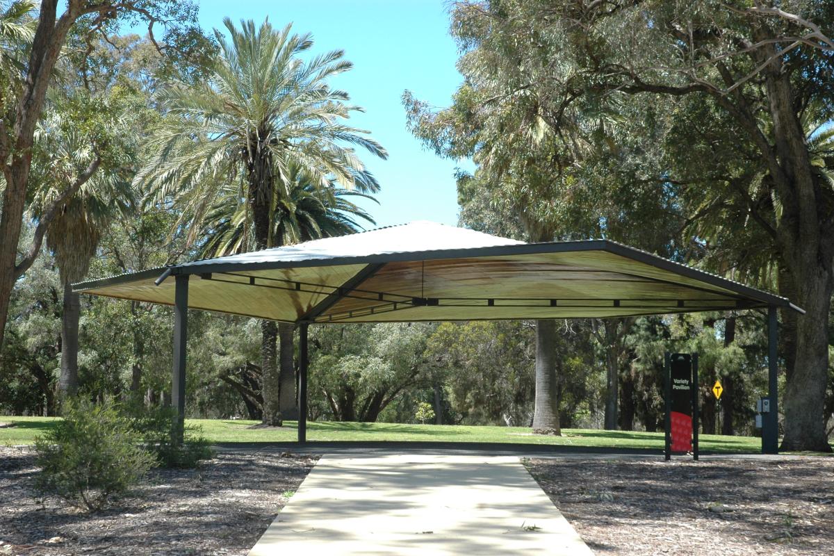 Kulbardi Pavilion previously known as Variety Pavilion is a large shelter at Saw Avenue Picnic Area.