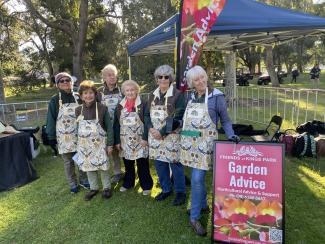 Friends of Kings Park HAS team