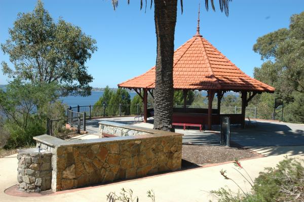 Karri Pavilion is a small shelter tucked away in the WA Botanic Garden